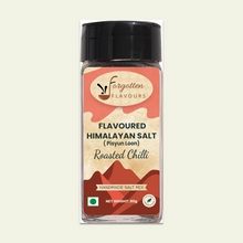 Load image into Gallery viewer, Roasted Chilli Flavoured Himalayan (Pahadi) Salt
